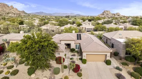6746 E Amber Sun Dr, Scottsdale, AZ 85266