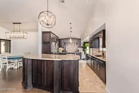 Kitchen - 4829 E Voltaire Ave, Scottsdale, AZ 85254 photo 2 of 7