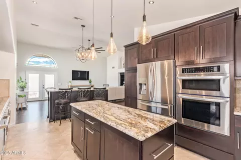 Kitchen - 4829 E Voltaire Ave, Scottsdale, AZ 85254 photo 6 of 7