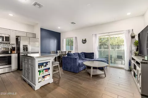 8262 N 22nd Dr, Phoenix, AZ 85021