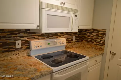 Kitchen - 1701 E Colter St #308, Phoenix, AZ 85016 photo 3 of 6