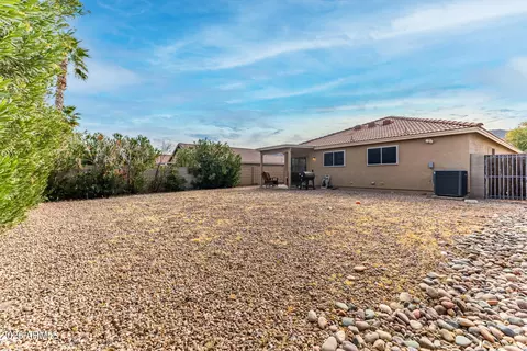 Exterior - 1022 E Pedro Rd, Phoenix, AZ 85042 photo 6 of 6