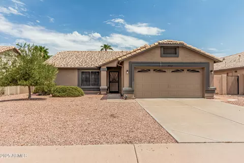 20037 N 110th Ln, Sun City, AZ 85373
