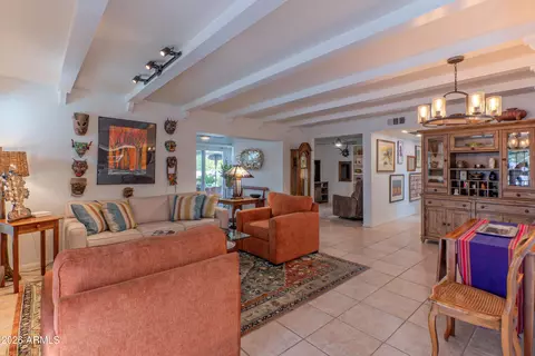 Living - 640 E Boca Raton Rd, Phoenix, AZ 85022 photo 1 of 2