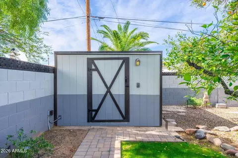 Exterior - 4540 N 12th Ave, Phoenix, AZ 85013 photo 14 of 14