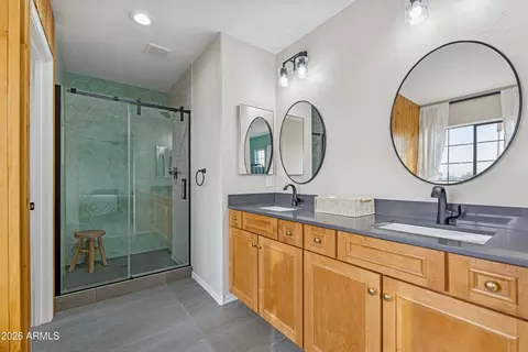Bath - 3543 E Calistoga Dr, Gilbert, AZ 85297 photo 5 of 7