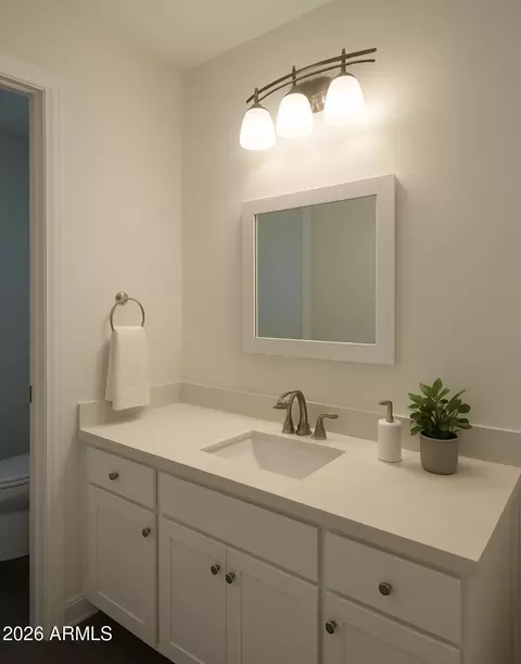 Bath - 4701 E Vernon Ave E, Phoenix, AZ 85008 photo 1 of 5