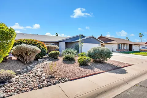 905 W Bell De Mar Dr, Tempe, AZ 85283