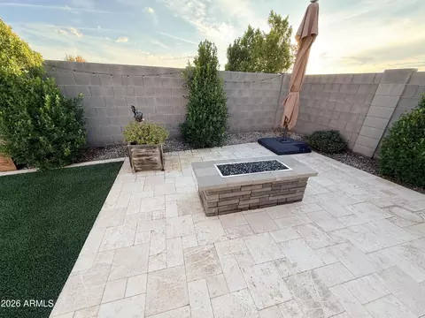 Exterior - 13508 W Range Mule Dr, Peoria, AZ 85383 photo 2 of 2