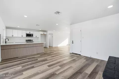 Other - 534 E Pebble Beach Dr, Tempe, AZ 85282 photo 4 of 17