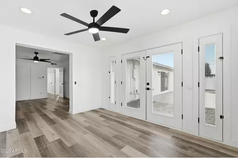 Entry Way - 534 E Pebble Beach Dr, Tempe, AZ 85282 photo 1 of 1