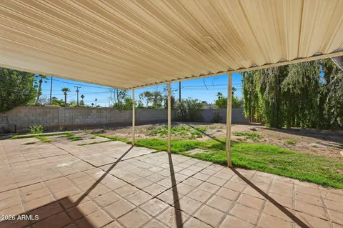 Exterior - 2221 E Osborn Rd, Phoenix, AZ 85016 photo 3 of 5