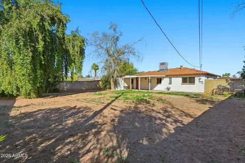 Exterior - 2221 E Osborn Rd, Phoenix, AZ 85016 photo 5 of 5