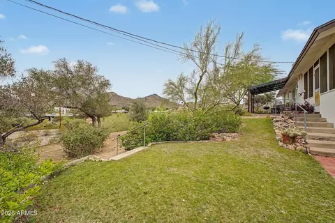 Exterior - 1702 E Griswold Rd, Phoenix, AZ 85020 photo 12 of 12