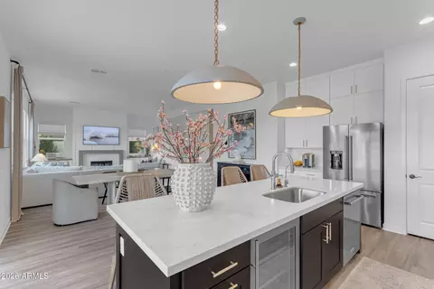 Kitchen - 10020 E Talon Ave, Mesa, AZ 85212 photo 4 of 6