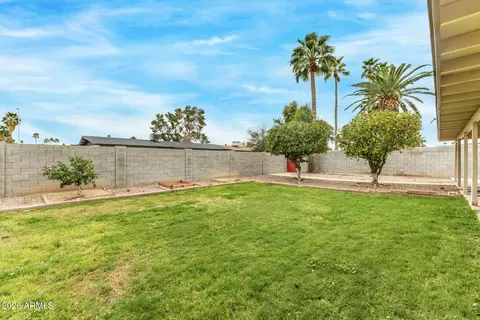 Exterior - 1915 E Gemini Dr, Tempe, AZ 85283 photo 4 of 7