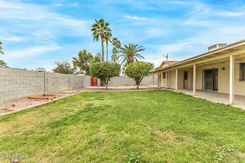 Exterior - 1915 E Gemini Dr, Tempe, AZ 85283 photo 6 of 7