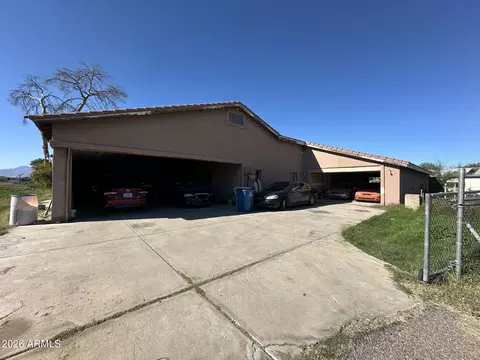 4930 W Sunrise Dr, Laveen, AZ 85339