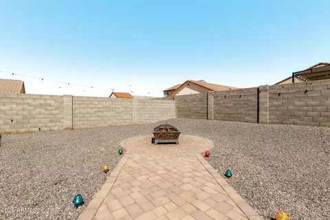 Exterior - 11204 W Mobile Ln, Tolleson, AZ 85353 photo 8 of 8