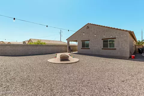 Exterior - 11204 W Mobile Ln, Tolleson, AZ 85353 photo 6 of 8