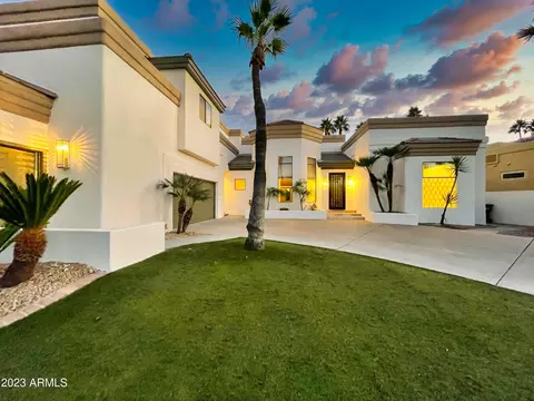 9943 E Island Cir, Scottsdale, AZ 85258