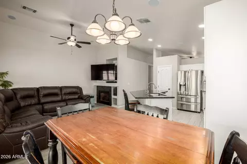 Dining - 2062 E Arabian Dr, Gilbert, AZ 85296 photo 2 of 2
