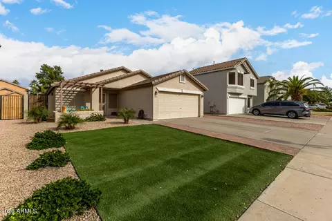 Exterior - 2062 E Arabian Dr, Gilbert, AZ 85296 photo 1 of 7
