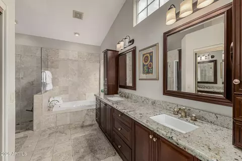 Bath - 103 E Mountain Sky Ave, Phoenix, AZ 85048 photo 1 of 3