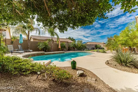 Exterior - 103 E Mountain Sky Ave, Phoenix, AZ 85048 photo 12 of 20
