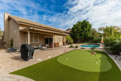 Exterior - 103 E Mountain Sky Ave, Phoenix, AZ 85048 photo 11 of 20