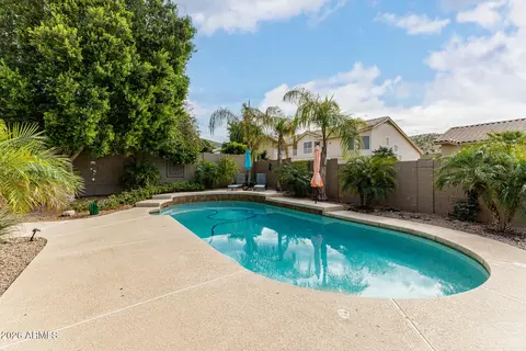 Exterior - 103 E Mountain Sky Ave, Phoenix, AZ 85048 photo 14 of 20