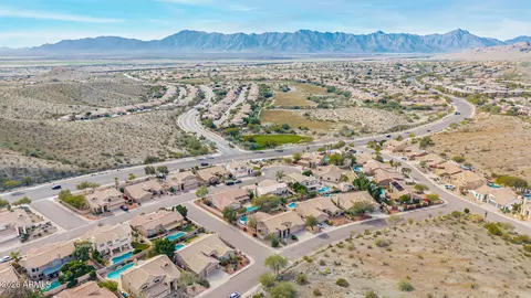 View/Area - 103 E Mountain Sky Ave, Phoenix, AZ 85048 photo 3 of 14