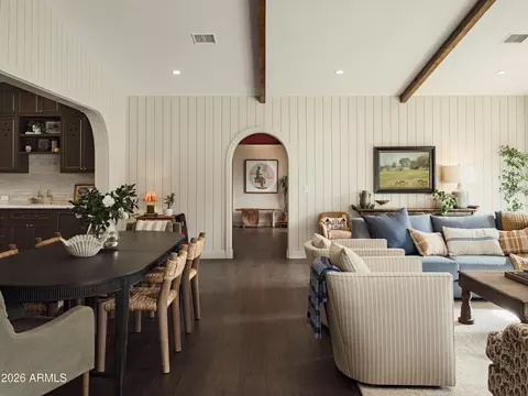 Dining - 123 E Kaler Dr, Phoenix, AZ 85020 photo 2 of 2