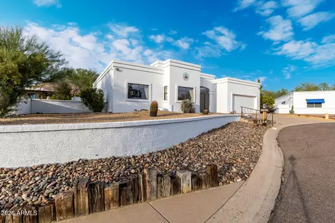 Exterior - 1316 E Meadow Ln, Phoenix, AZ 85022 photo 5 of 23
