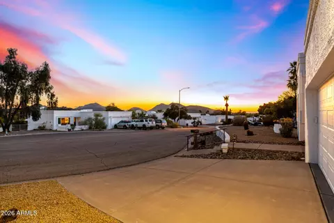 Exterior - 1316 E Meadow Ln, Phoenix, AZ 85022 photo 2 of 23