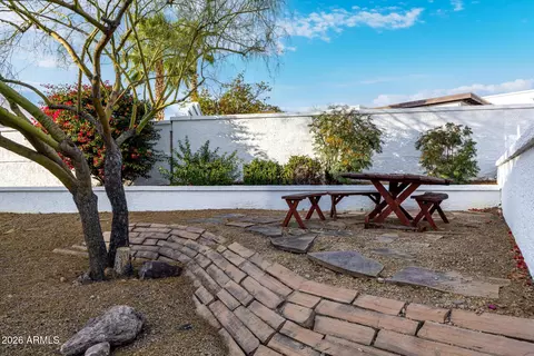 Exterior - 1316 E Meadow Ln, Phoenix, AZ 85022 photo 21 of 23