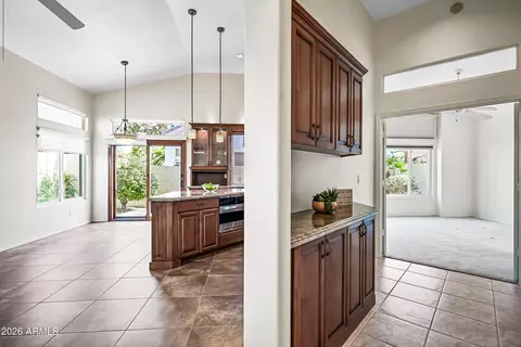Entry Way - 1113 E Hiddenview Dr, Phoenix, AZ 85048 photo 1 of 2