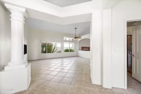 Living - 1113 E Hiddenview Dr, Phoenix, AZ 85048 photo 1 of 5