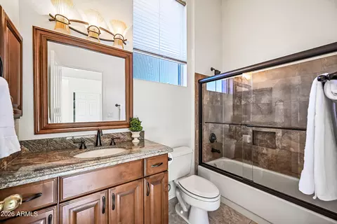Bath - 1113 E Hiddenview Dr, Phoenix, AZ 85048 photo 5 of 6