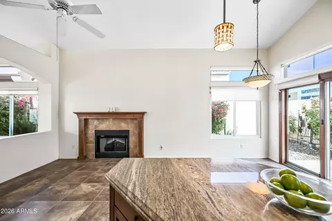 Kitchen - 1113 E Hiddenview Dr, Phoenix, AZ 85048 photo 9 of 9