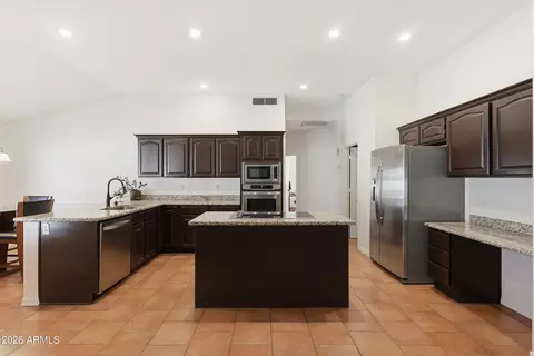 1133 N Peppertree Dr, Gilbert, AZ 85234 photo 12