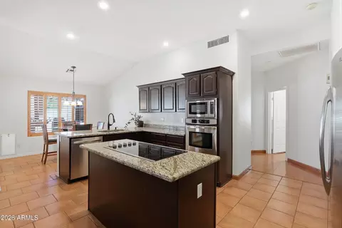 1133 N Peppertree Dr, Gilbert, AZ 85234 photo 13