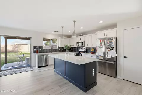 39539 N Dusty Dr, San Tan Valley, AZ 85140