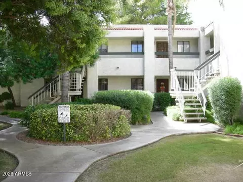 3119 W Cochise Dr #208, Phoenix, AZ 85051