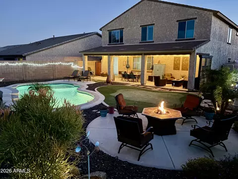 3748 W Bingham Dr, New River, AZ 85087