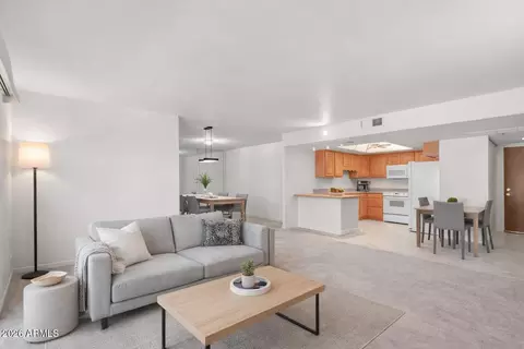 7910 E Camelback Rd #312, Scottsdale, AZ 85251