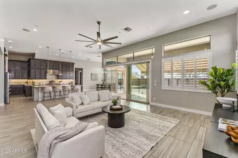 23110 N 76th Ln, Peoria, AZ 85383