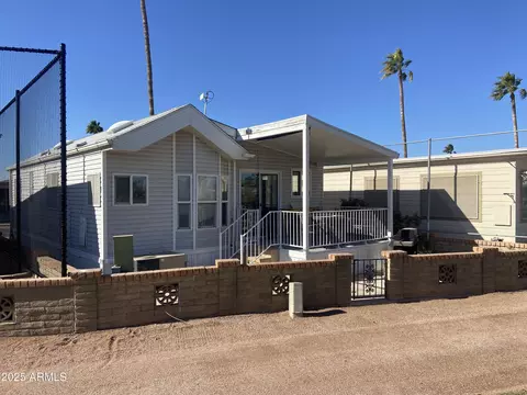 2301 S Seminole Dr #301, Apache Junction, AZ 85119 photo 9
