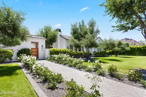 5639 N 68th Pl, Paradise Valley, AZ 85253