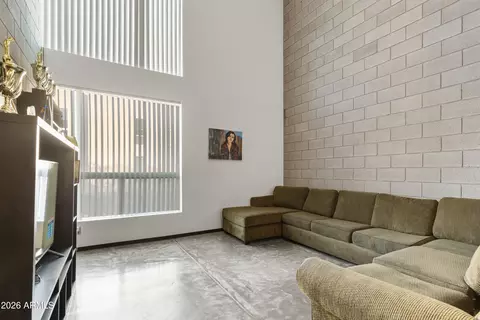 727 E Portland St #32, Phoenix, AZ 85006